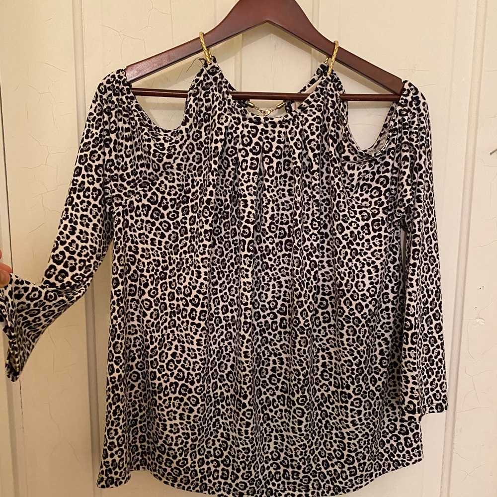 Michael Kors sexy cheetah cold shoulder top XL
